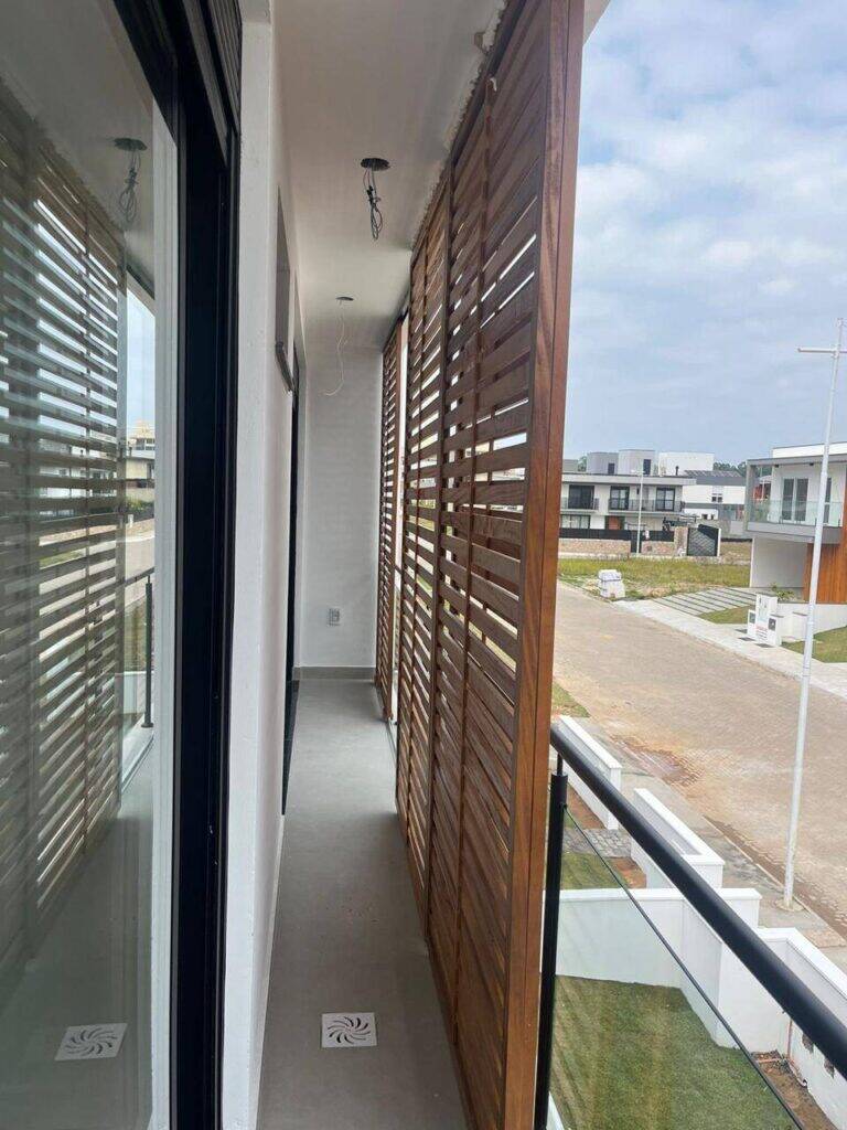 Casa à venda com 3 quartos, 157m² - Foto 13