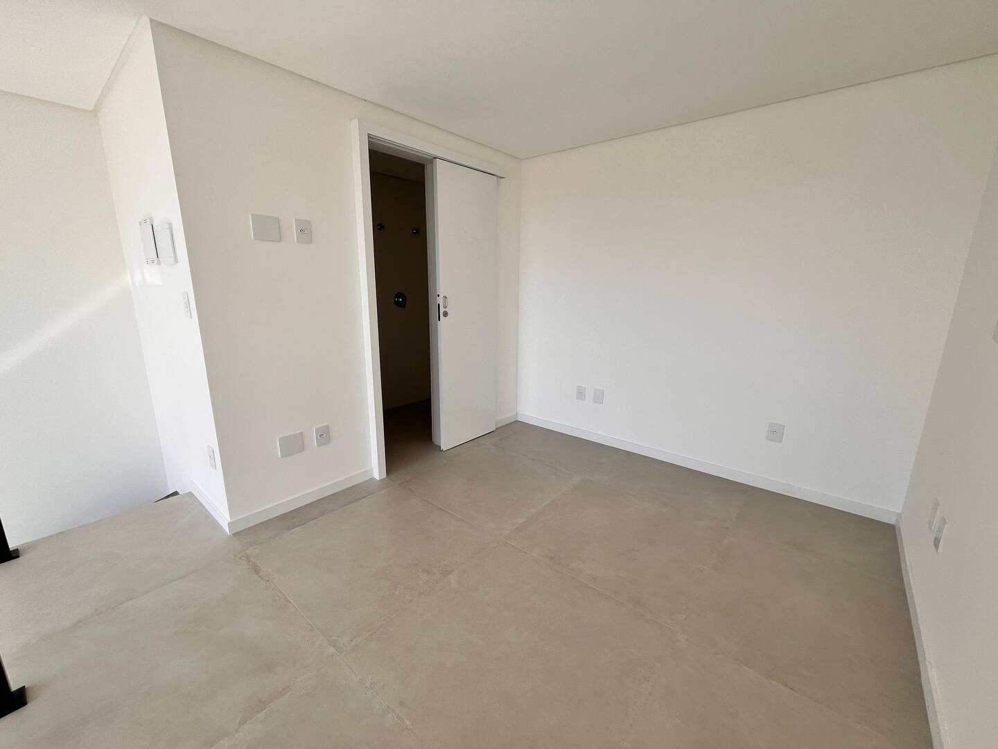 Apartamento à venda com 1 quarto, 50m² - Foto 8