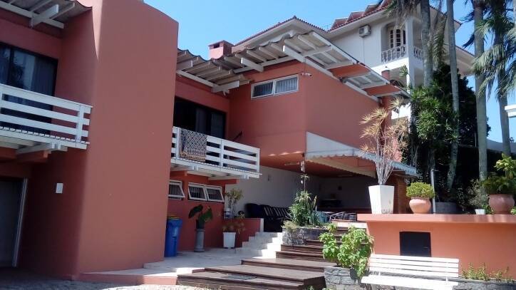 Casa à venda com 4 quartos, 360m² - Foto 3