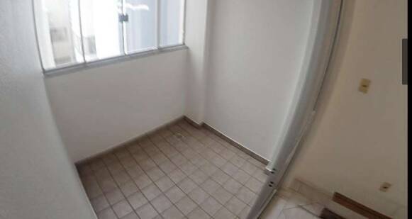 Apartamento à venda com 3 quartos, 200m² - Foto 13