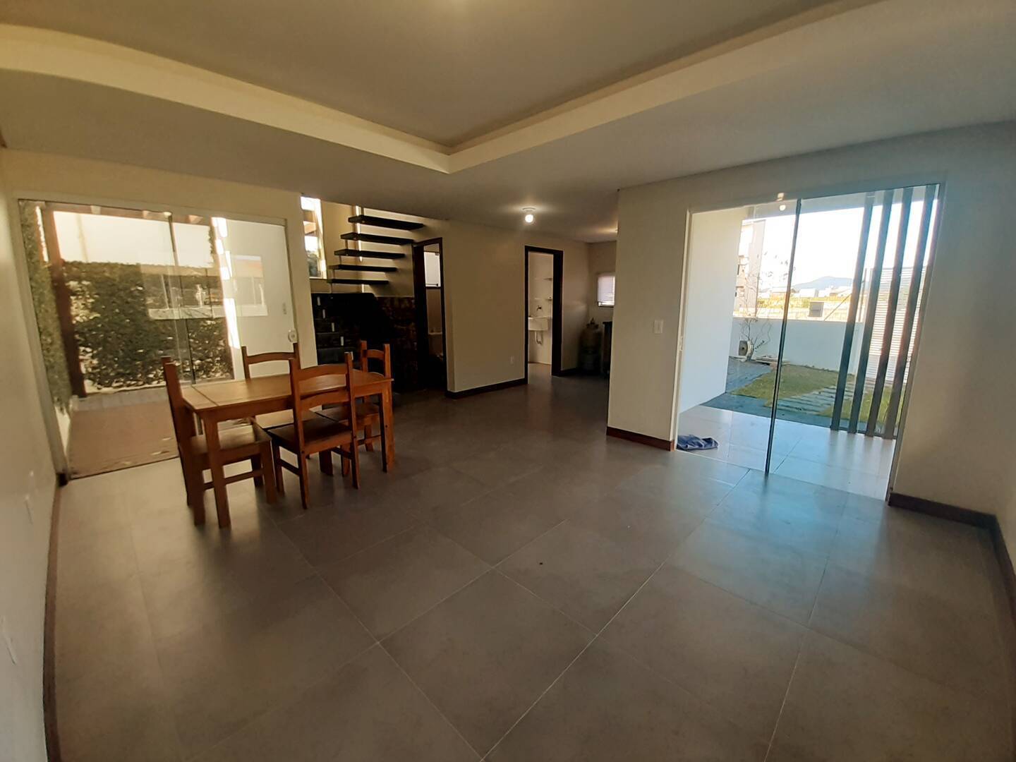 Casa à venda com 3 quartos, 120m² - Foto 10