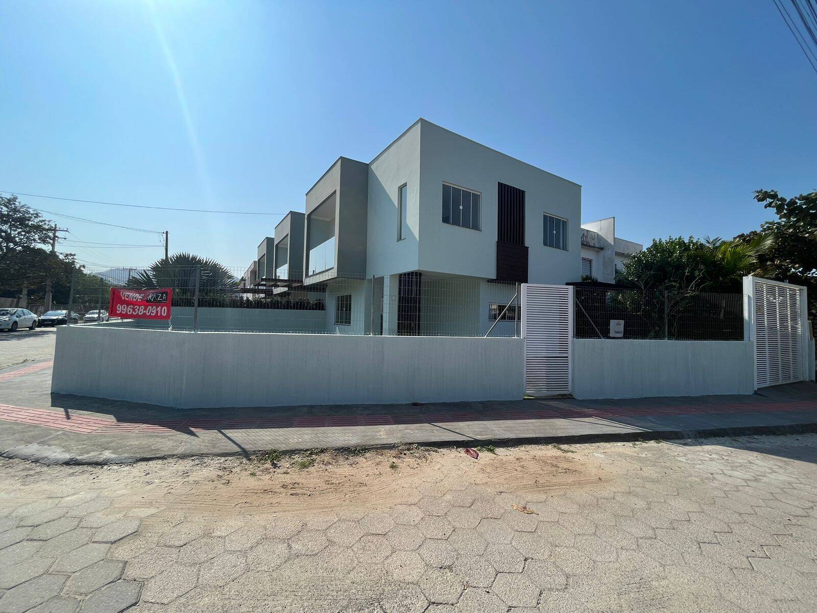 Casa à venda com 3 quartos, 120m² - Foto 4