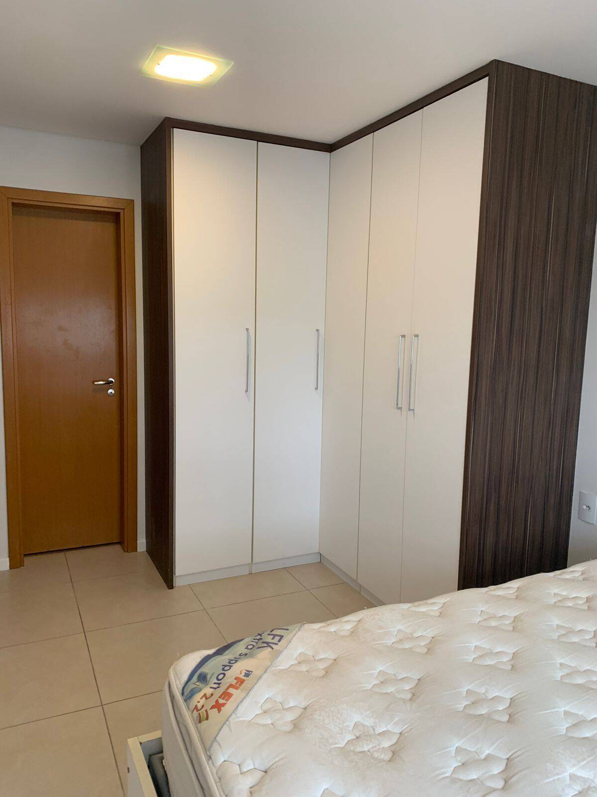 Apartamento para alugar com 2 quartos, 84m² - Foto 32