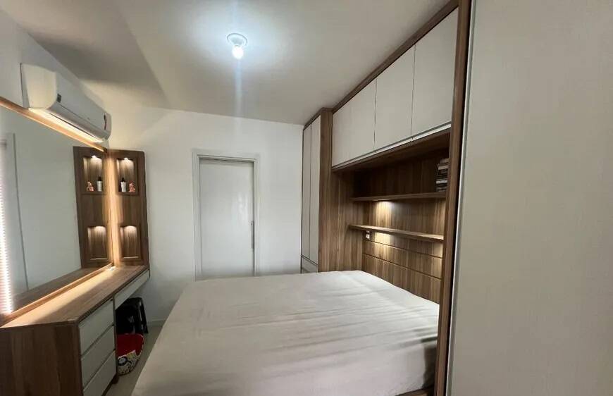 Apartamento à venda com 2 quartos, 68m² - Foto 21