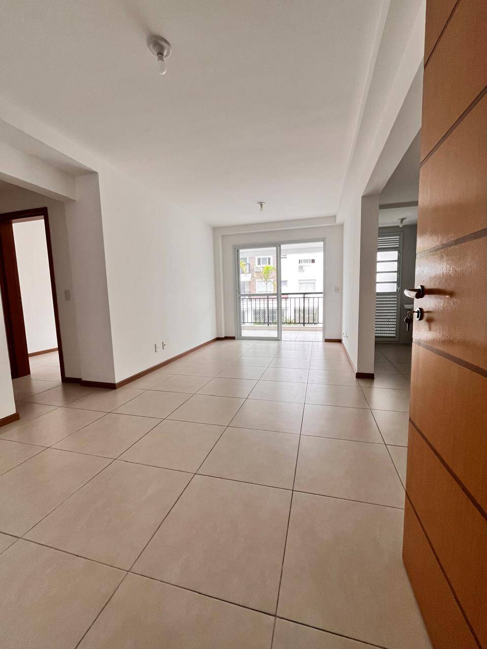 Apartamento à venda com 2 quartos, 80m² - Foto 48