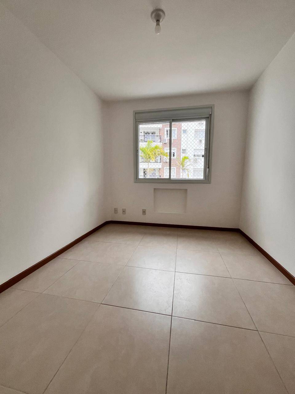 Apartamento à venda com 2 quartos, 80m² - Foto 71